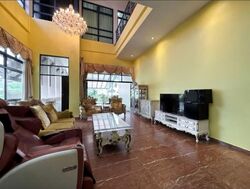 East Coast Hill (D16), Semi-Detached #604338021